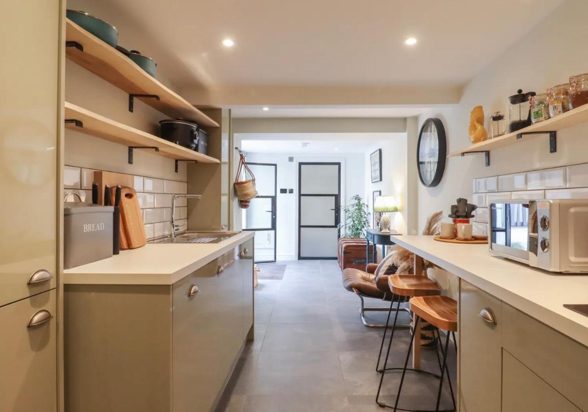 Artists Hideaway Apartment Battle Ngoại thất bức ảnh